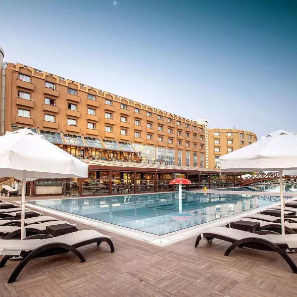 Merit Park Hotel & Spa